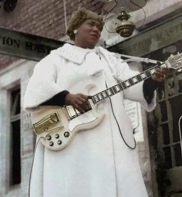 Sister Rosetta Tharpe: The Godmother of Rock and Roll (and One Hell of a Guitar Slinger)